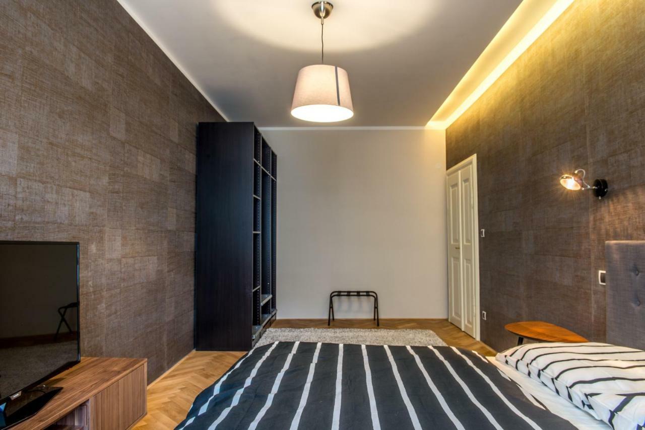 Exclusive 3 Bedroom Top-Notch Flat, Great Location Prag Dış mekan fotoğraf