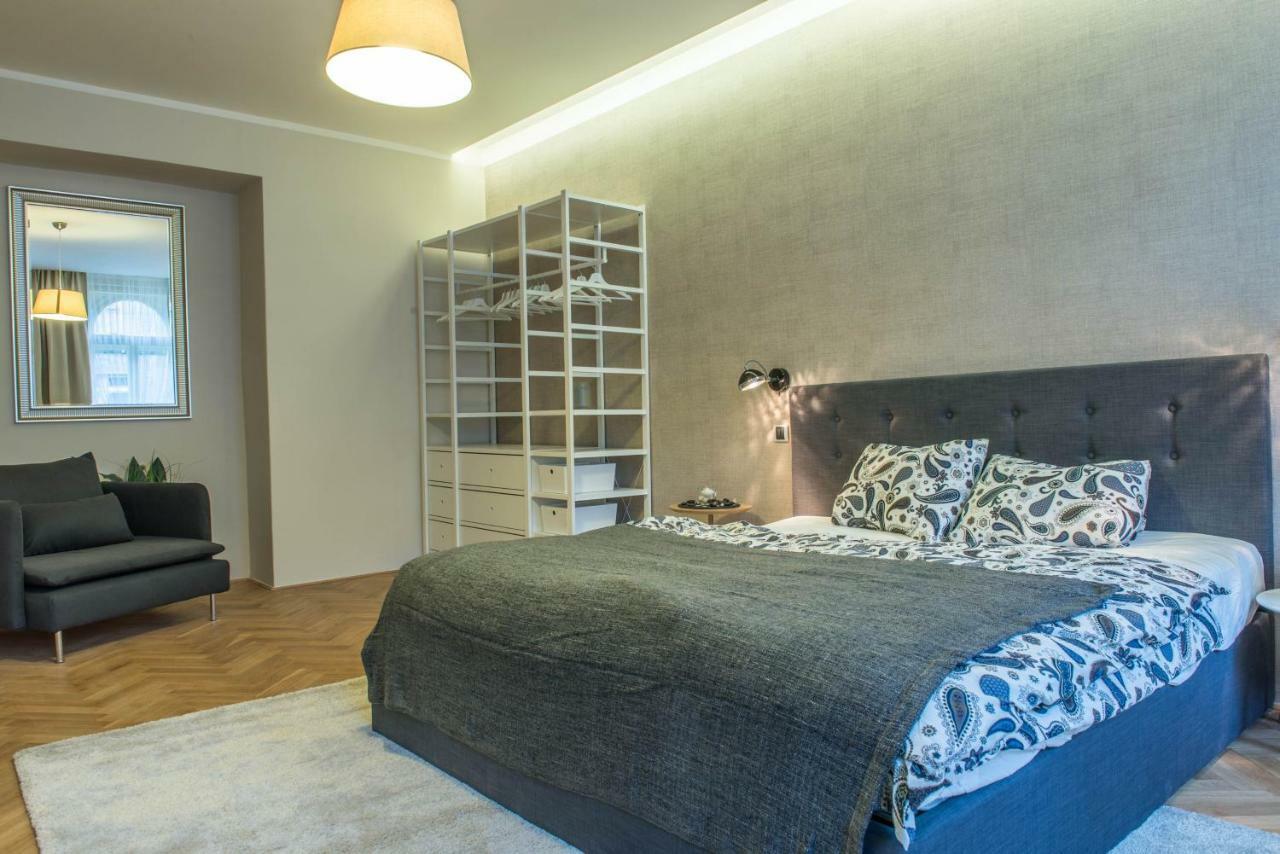Exclusive 3 Bedroom Top-Notch Flat, Great Location Prag Dış mekan fotoğraf